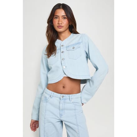 boohoo Dames Denim Jasje Met Gebogen Zoom | Bleach Wash | Maat: 14