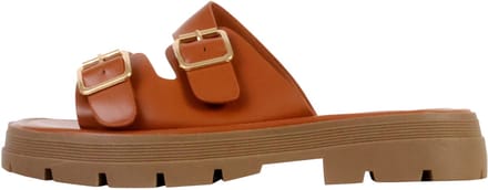 Sandalen om aan te trekken