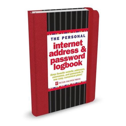 Peter Pauper Internet & Password Logbook - Red - met elastieksluiting - 11x15 cm