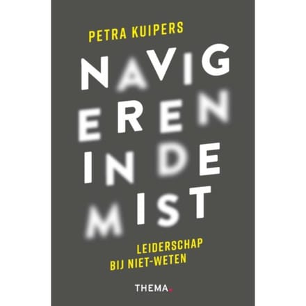 Navigeren In De Mist - Petra Kuipers