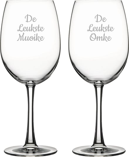 Gegraveerde Rode wijnglas 46cl De Leukste Muoike-De Leukste Omke
