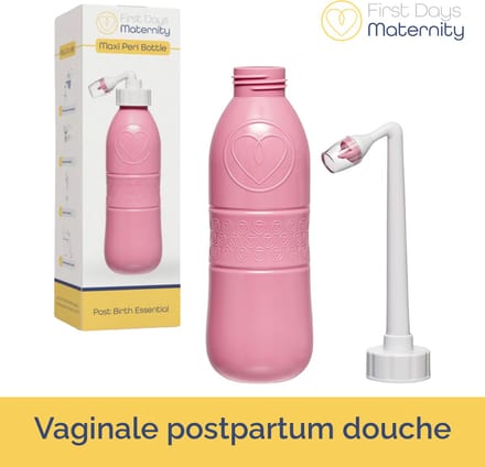 Maxi peri bottle - postpartum spoelfles - perineum douche - roze - 650ml - First Days Maternity - zwangerschapscadeau