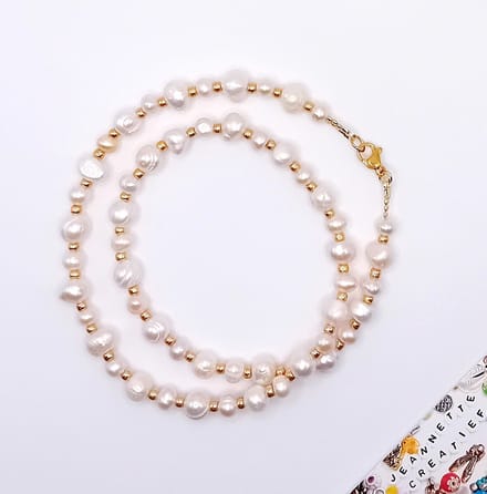 Jeannette-Creatief® - Parelketting - Zoetwaterparels - Wit Klein & Groot Miyuki Rocailles Galvinised Gold