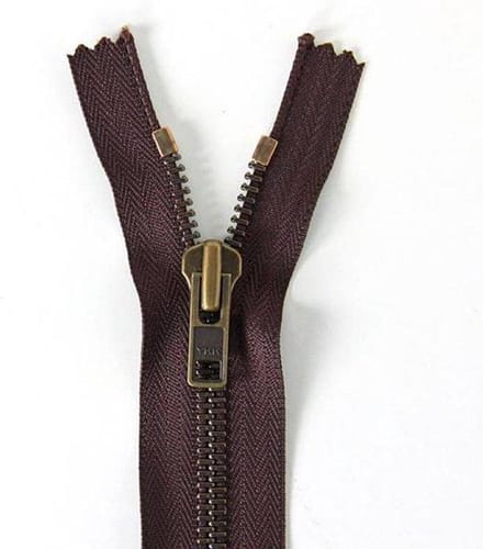 YKK Rits, bruin, deelbaar, Kopertandjes, lengte 70cm, per stuk.