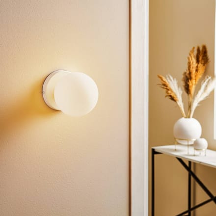 EMIBIG LIGHTING Wandlamp Kiba wit/goud met glazen bol