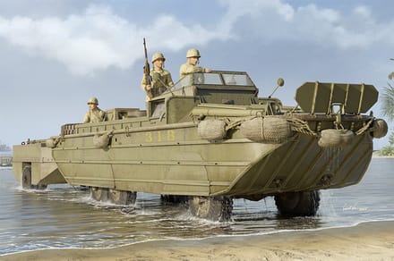 Trumpeter Modelbouwpakket Militaire voertuigen - 63539 GMC DUKW-353 with WTCT-6 Trailer Plastic - 1:35 - Modelbouw