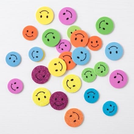 Smiley Stickers - 30 Stuks - Foam Stickers met en zonder Glitters - Knutselen Kinderen