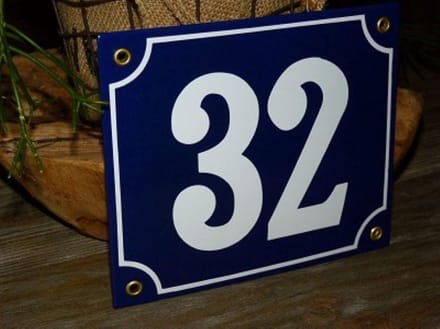 Emaille huisnummer 18x15 blauw/wit nr. 32