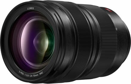Panasonic Lumix S Pro 24-70mm f/2.8  L-mount