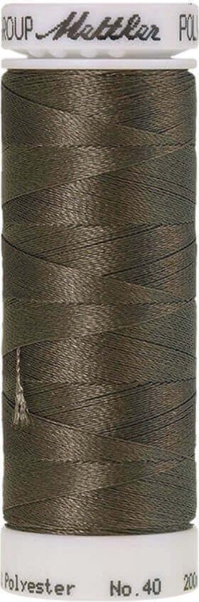 AMANN POLYSHEEN NAAI-BORDUURGAREN, COL-0776 BRUIN, 200M, PER STUK.