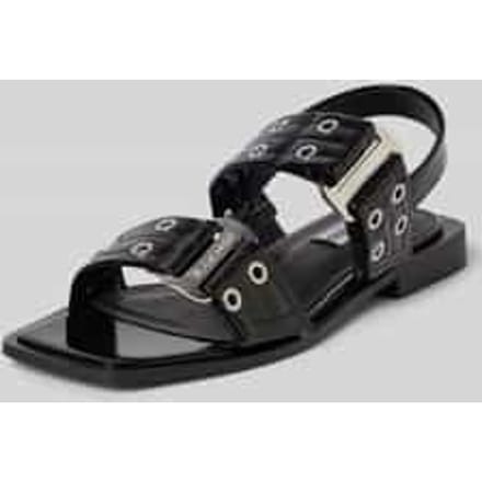 Sandalen met sierstuds, model 'SARIA'