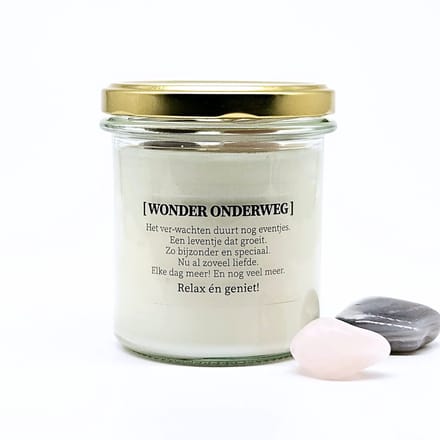 Candlelight-on - geboorte kaars met edelsteen - Wonder onderweg - o.b.v. sojawas en etherische oliën