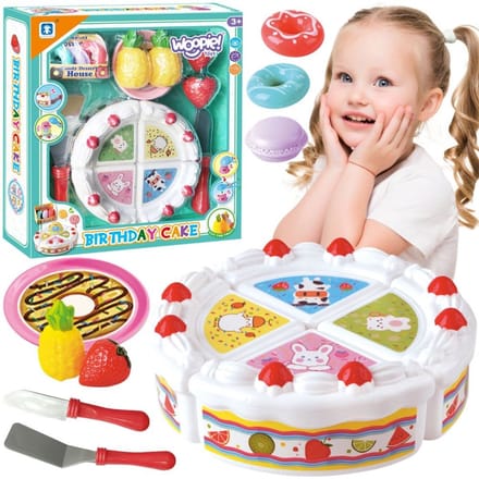 Woopie Verjaardagstaart En Gesneden Fruit Met Snoepjes - UNI