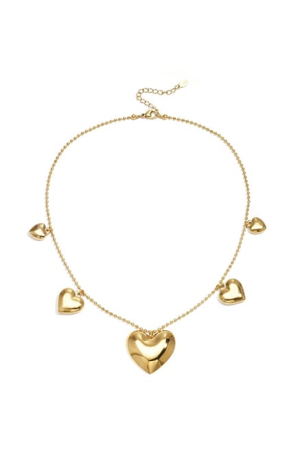 Ketting met bolletjes en verschillende vormen harten