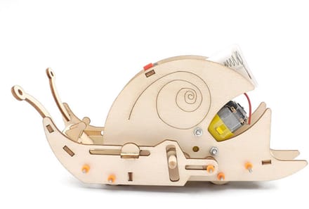 Kitcreatives Bouwpakket Sluipende Slak - Science Kit van hout - Elektrisch