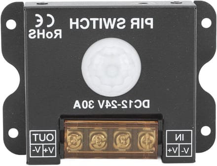 Bewegingsschakelaar - Infrarood sensor - Automatische verlichting - Temperatuurcompensatie - 8.5 x 6.2 cm - Zwart