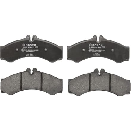 Remblokset BOSCH 0 986 424 832, voorkant, achter