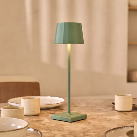 Tavellio Wouter Oplaadbare Tafellamp – H38 – USB-C – Tot 120 uur – Salie groen