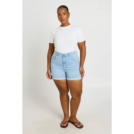 boohoo Dames Plus Hoge Taille Billen Liftende Denim Short | Gebleekt | Maat: 56
