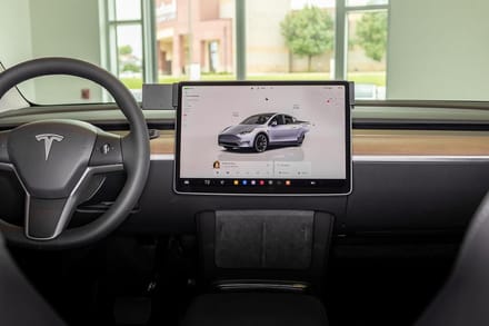 Proclip Tesla Model Y 25½- 15 4 Center mount"