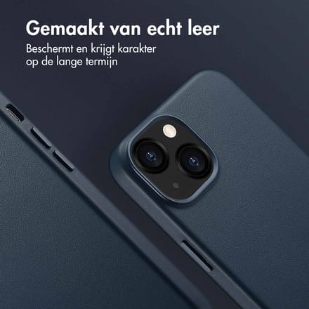 Accezz Hoesje - Geschikt voor iPhone 13 - geschikt voor MagSafe Leather Backcover - Nightfall Blue