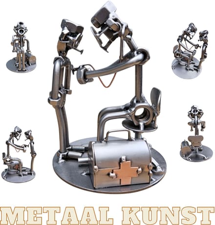 Kinderarts-metaal beeld-metaal kunst-huisarts- hulp-uniek-het best cadeau-sinterklas gift-kerst-geschenk