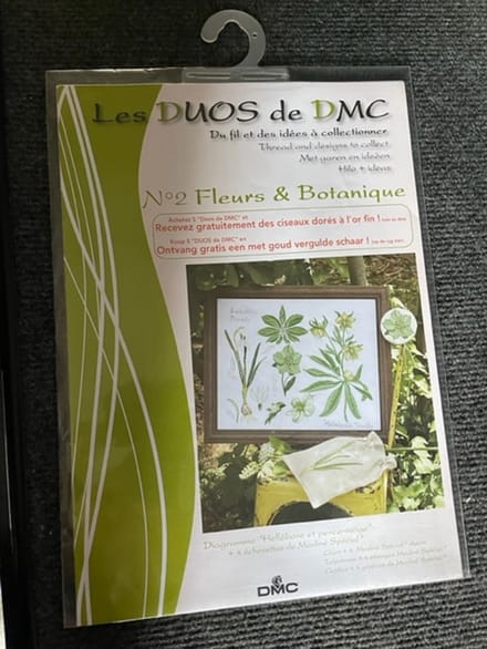Telpatroon van DMC Nr 14561E  met 4 gratis strengen Dmc