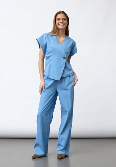 SISTERS POINT Evela-ve3 - Dames Top - L. Blue denim - Maat S