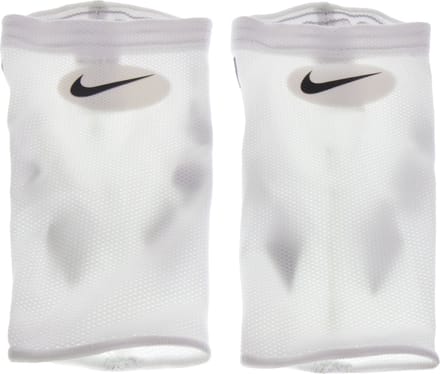 Nike Guard Lock Elite Sleeves