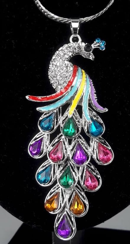 hanger - pauw - strass - kleuren staart