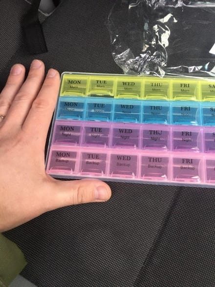 Pillendoos 7 dagen met 4 dagdelen pillendoosje - 28 vakken - grote vakken