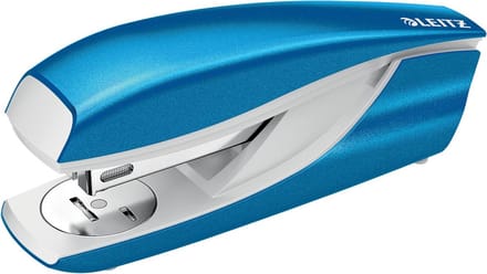 Leitz NeXXt WOW 5502 nietmachine, blauw metallic, op blister 6 stuks