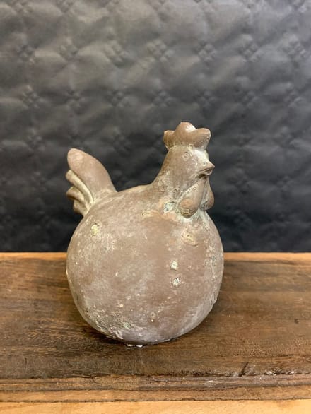 brocante kip stoer sober landelijk bruibe beton look M