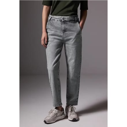 Jeans met papieren zak