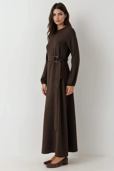 Maxi-jurk met lange mouwen en gebogen detail