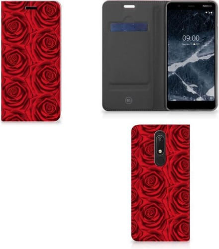 Nokia 5.1 (2018) Smart Cover Red Roses