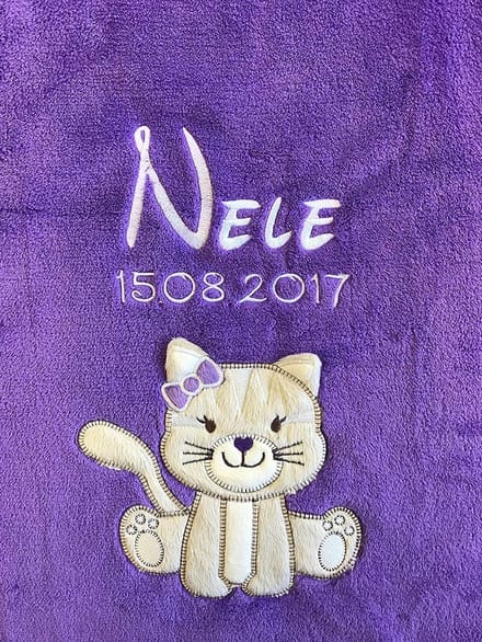 Luxe Babbeldekentje met Naam en Geboortedatum Borduring - Zacht & Hypoallergeen