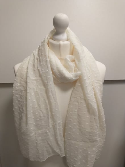 Lange dames mousseline sjaal Mariana effen lichtgeel