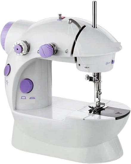 Mini Naaimachine - Draagbare machine - Kleding maken - Dubbele draad - 22.5 cm - Niet gespecificeerd