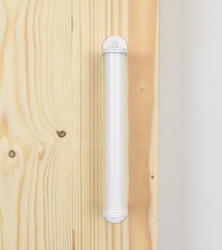 Barnwoodweb deurgreep Ottawa wit gepoedercoat staal 32x254 mm