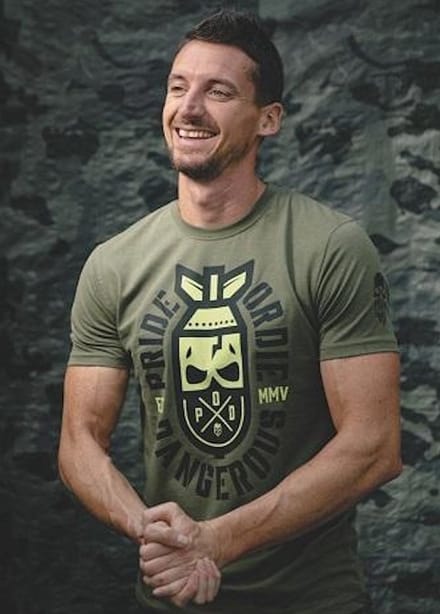 PRiDE or Die T-shirt Dangerous Khaki - S