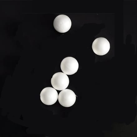 6x Boetseerballen Schuim Wit 4 cm Modelbouw en Knutselen
