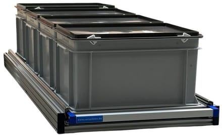 Schuifframe eenhandsbediening 120x40 cm in aluminium met 4 bakken met deksel