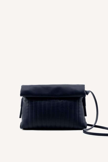 Monk and Anna - Kitarō Schoudertas Dames • Midnight - Rolled up 30 x 6 x 19,3 cm