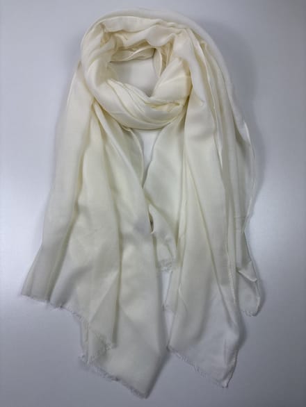 Basic sjaal effen in 13 kleuren van 100% viscose
