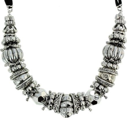 Behave Suede ketting met zilverkleurige kralen