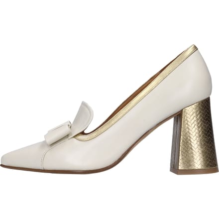 Chie Mihara Schoenen met Beige hiel
