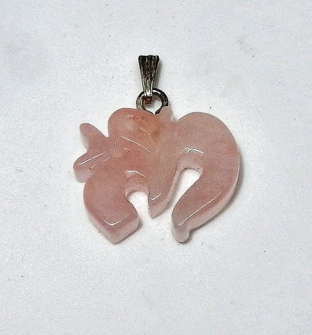 Ohm Hanger rozenkwarts