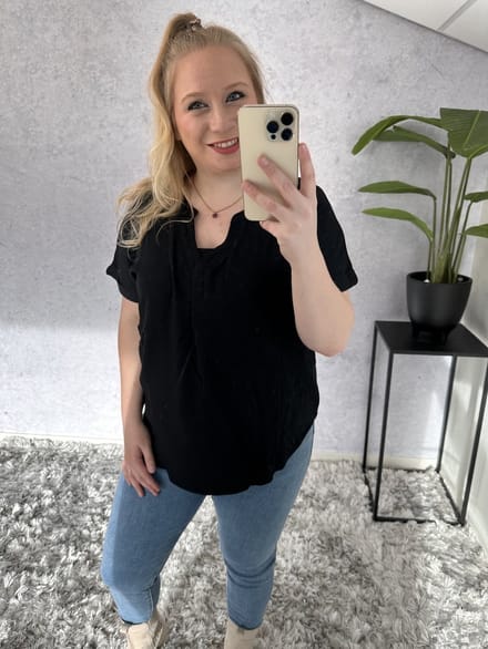 ONLY CARMAKOMA - CARMIO MAY LIFE SS V-NECK TOP WVN - Dames - Blouses