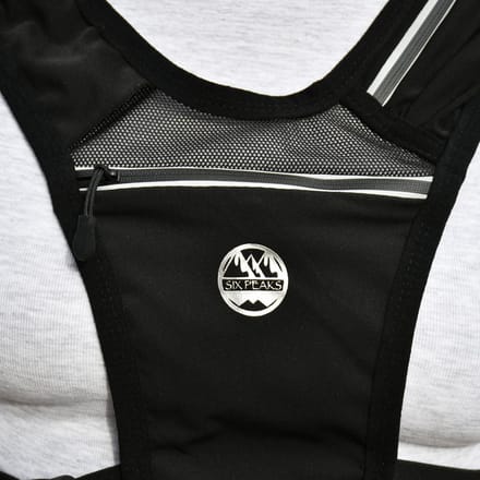 Six Peaks hardloopvest - lichtgewicht - zwart
